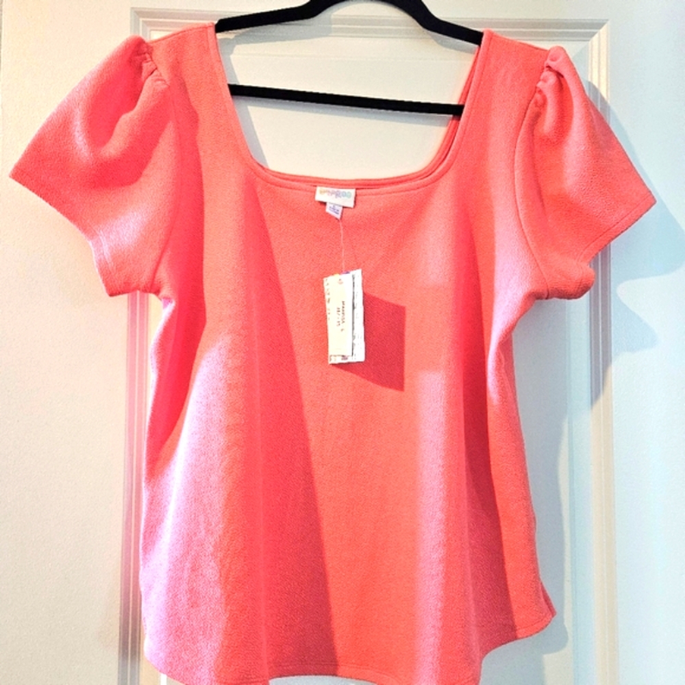 New nwt lularoe Marissa top l large